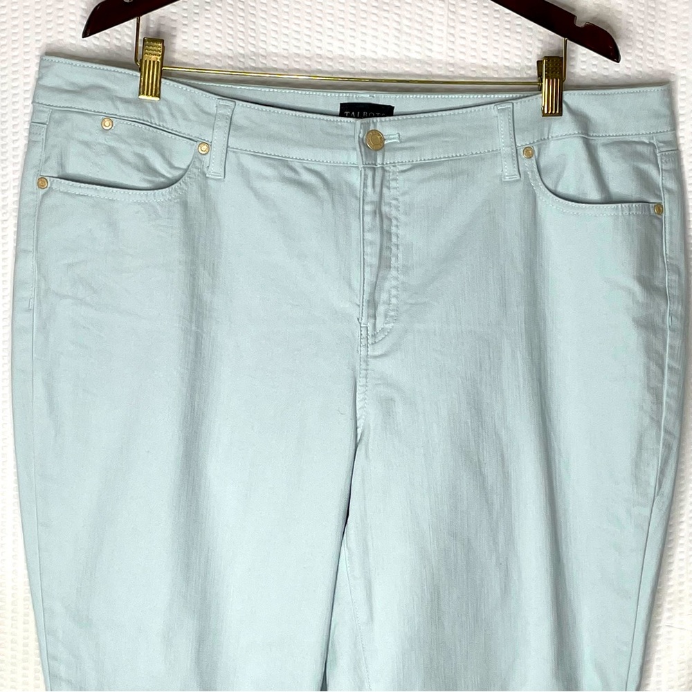 LIKE NEW Talbots Slim Ankle Jean